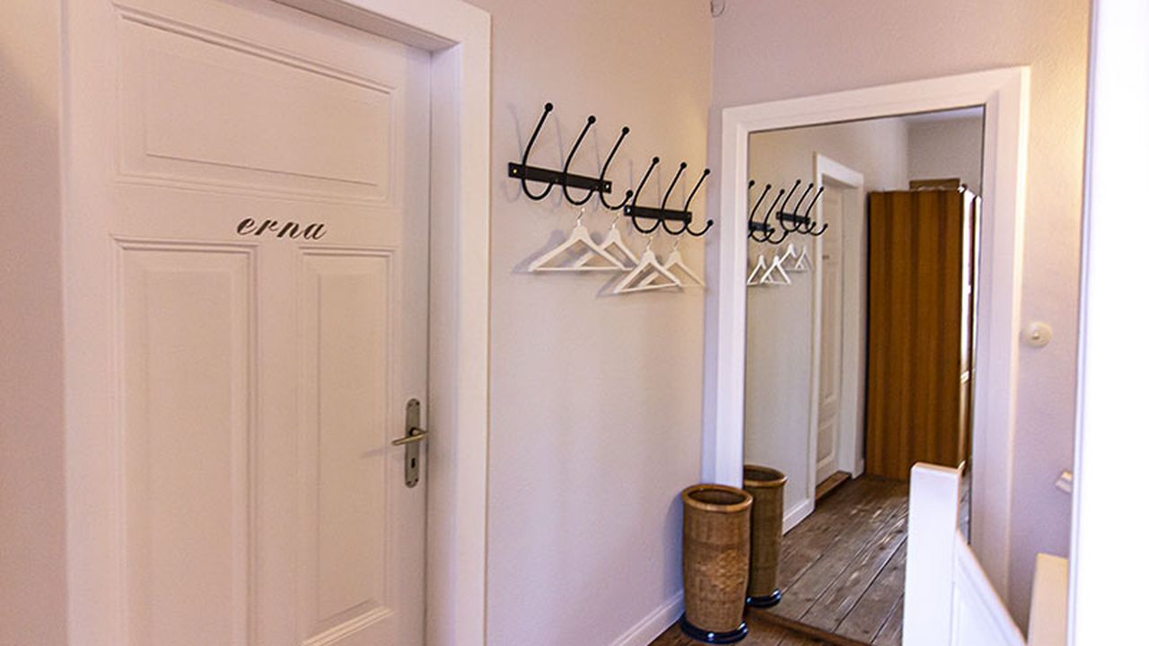 Garderobe vor den Ferienwohnungen Garderobe vor den Ferienwohnungen